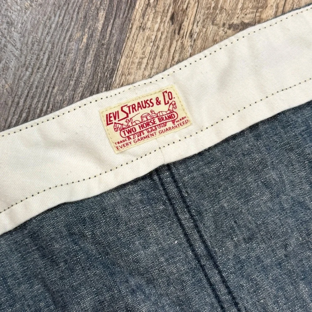 Levi's Shorts Mens Size 54 Blue Linen Cotton Blend Casual Chambray Chino